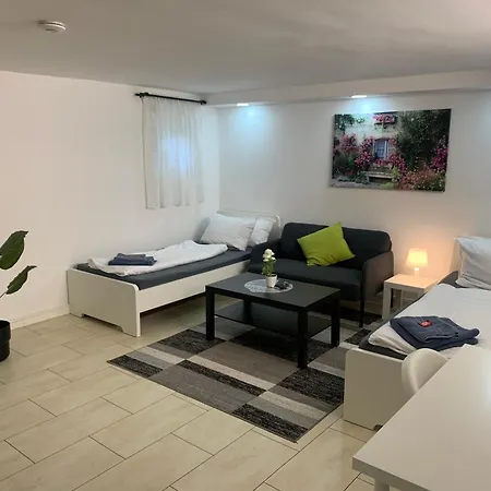 Cityapartment Platinum Mit Balkon Bzw,terrasse Διαμέρισμα