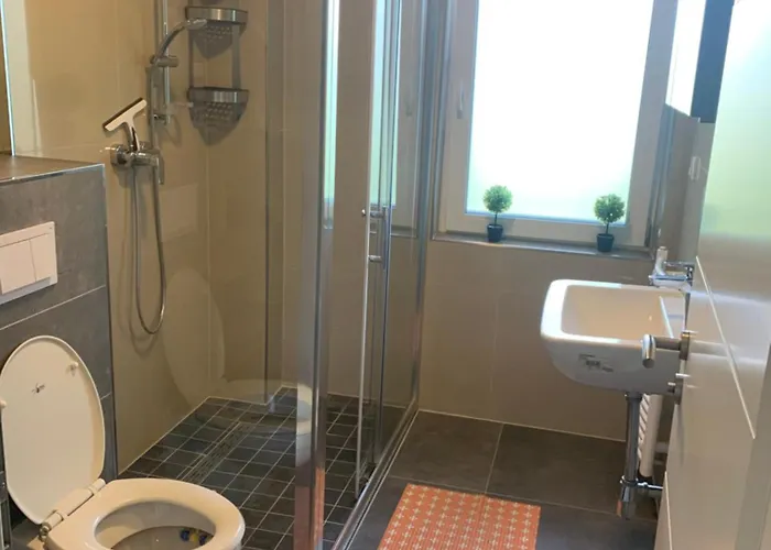 Lägenhet Cityapartment Platinum Mit Balkon Bzw,terrasse